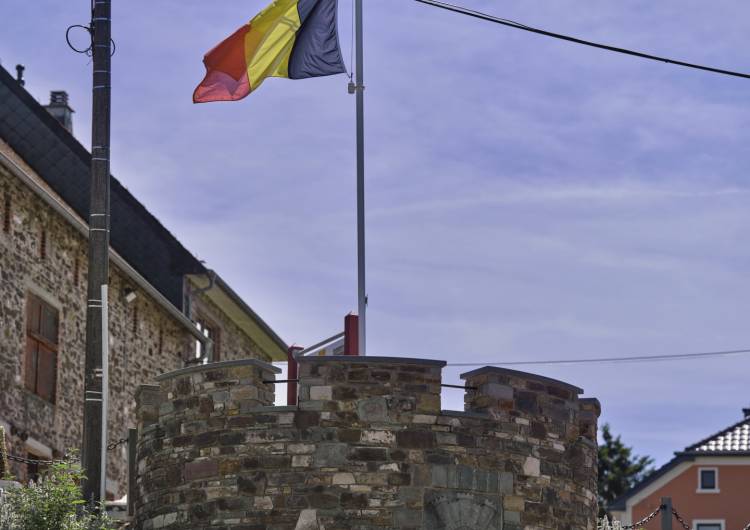 03b schoenberg ehem burg 01 c christian charlier