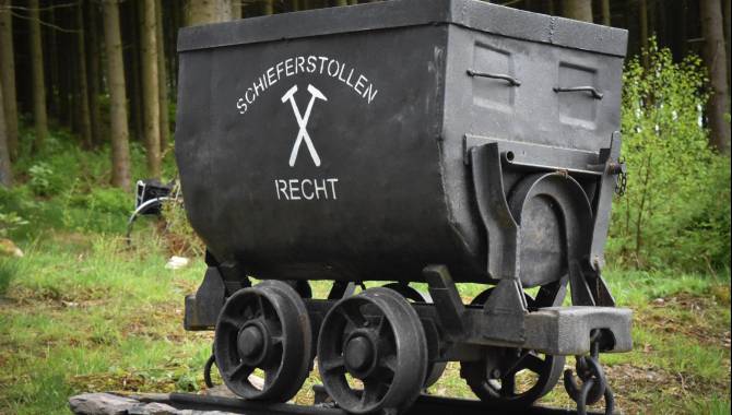 recht schieferstollen 31 c gerd hennen