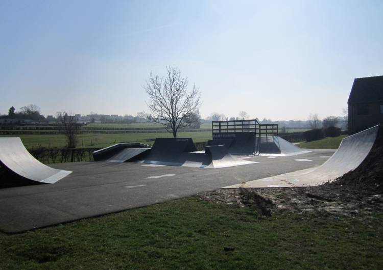 raeren jugendheim skaterbahn 03 c gemeinde raeren