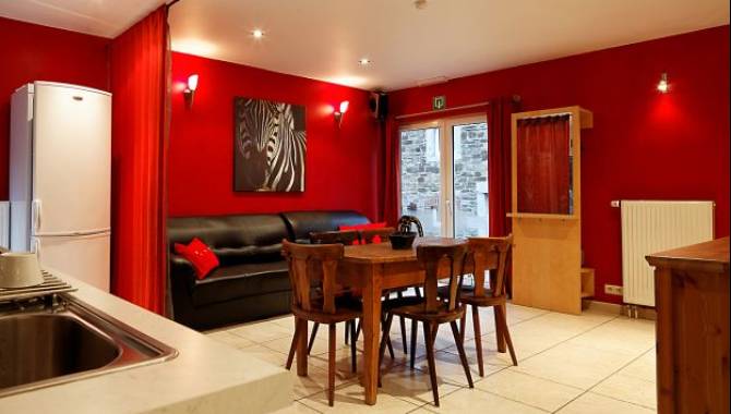 maison fiche villas de luxe 104772 03 spa jalhay salle a manger 5343161